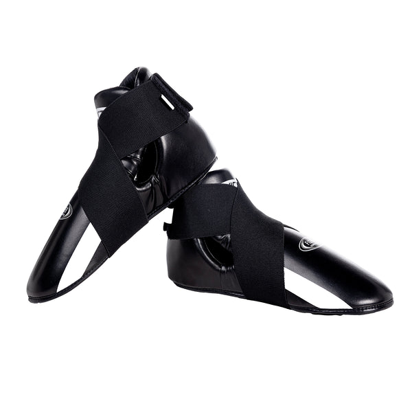 Fighter Invictus fotbeskytter, sort